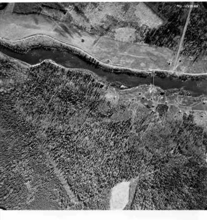 Aerial photo of Sturgeon Landing, May 18, 1971.