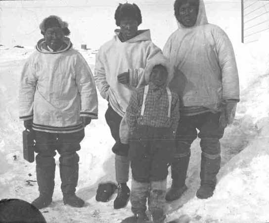Inuit: from Coral Harbour, Southhampton; Centre: Hudson&#039;s Bay Employee.