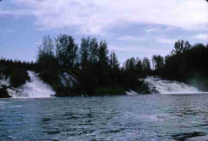 Sisipuk Falls